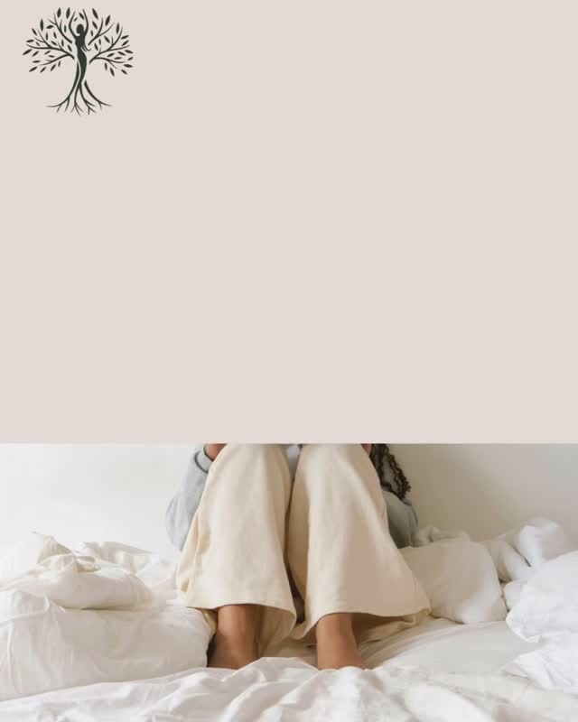 Vous vous réveillez toujours à la même heure la nuit? Ou vous vous sentez vidé chaque jour à la même heure?
Selon la médecine traditionnelle Chinoise, chaque organe a sa propre plage horaire où il est à son pic d’activité.
Quant tout va bien, on ne sent rien. Mais si un organe est débordé… il se manifeste : fatigue, réveils nocturnes, émotions soudaines.#kinésiologie #gestiondustress #renouveau #humourbienêtre #equilibrecorpsesprit #bienêtre #équilibre